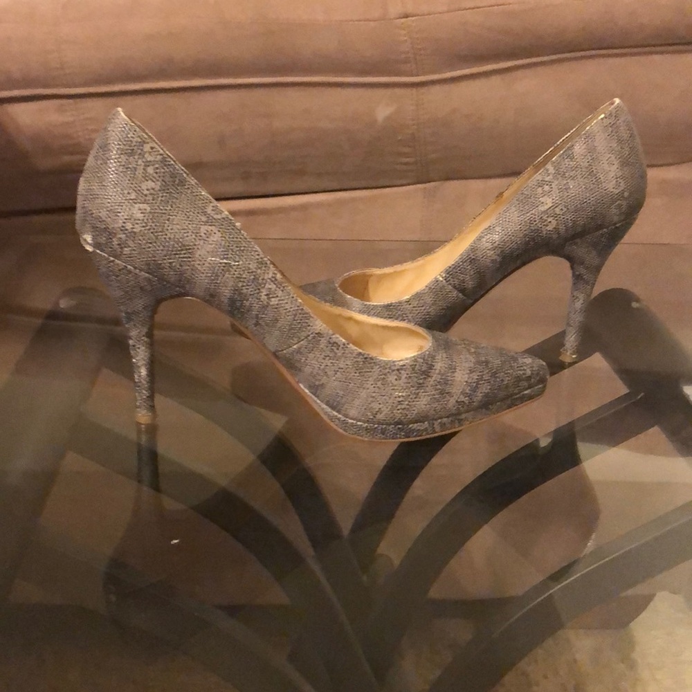 Nine West gray heels